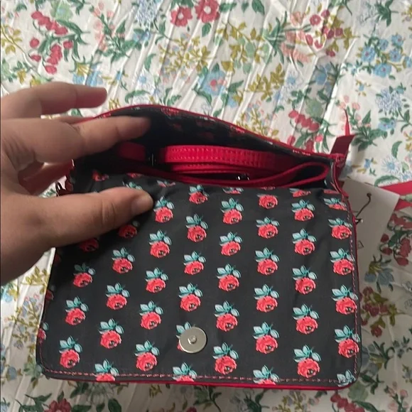 Vera Bradley RFID 3-in-1 Crossbody - Picture 4 of 5